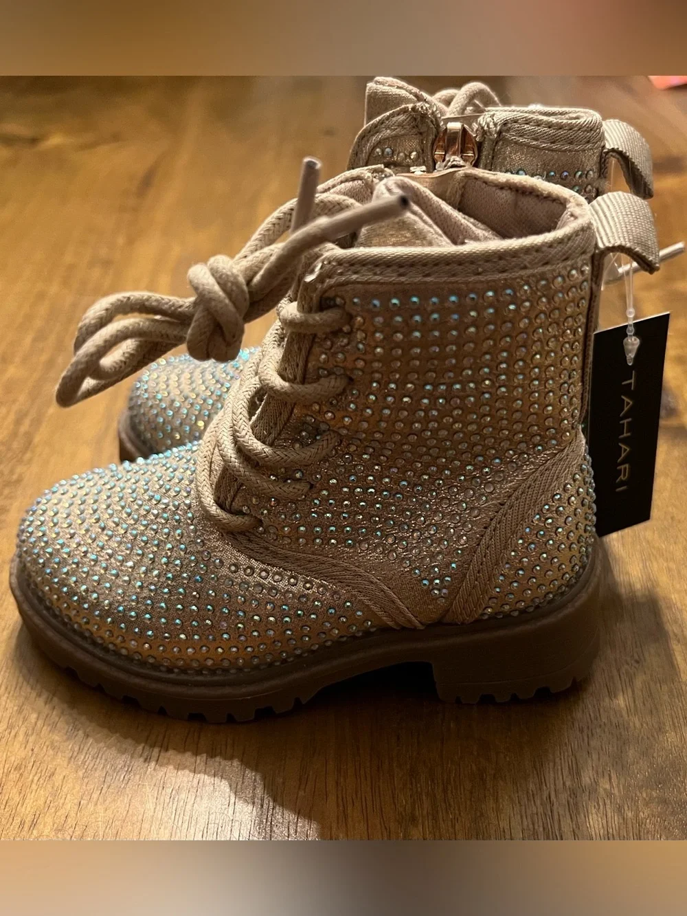 Tahari adorable sparkling